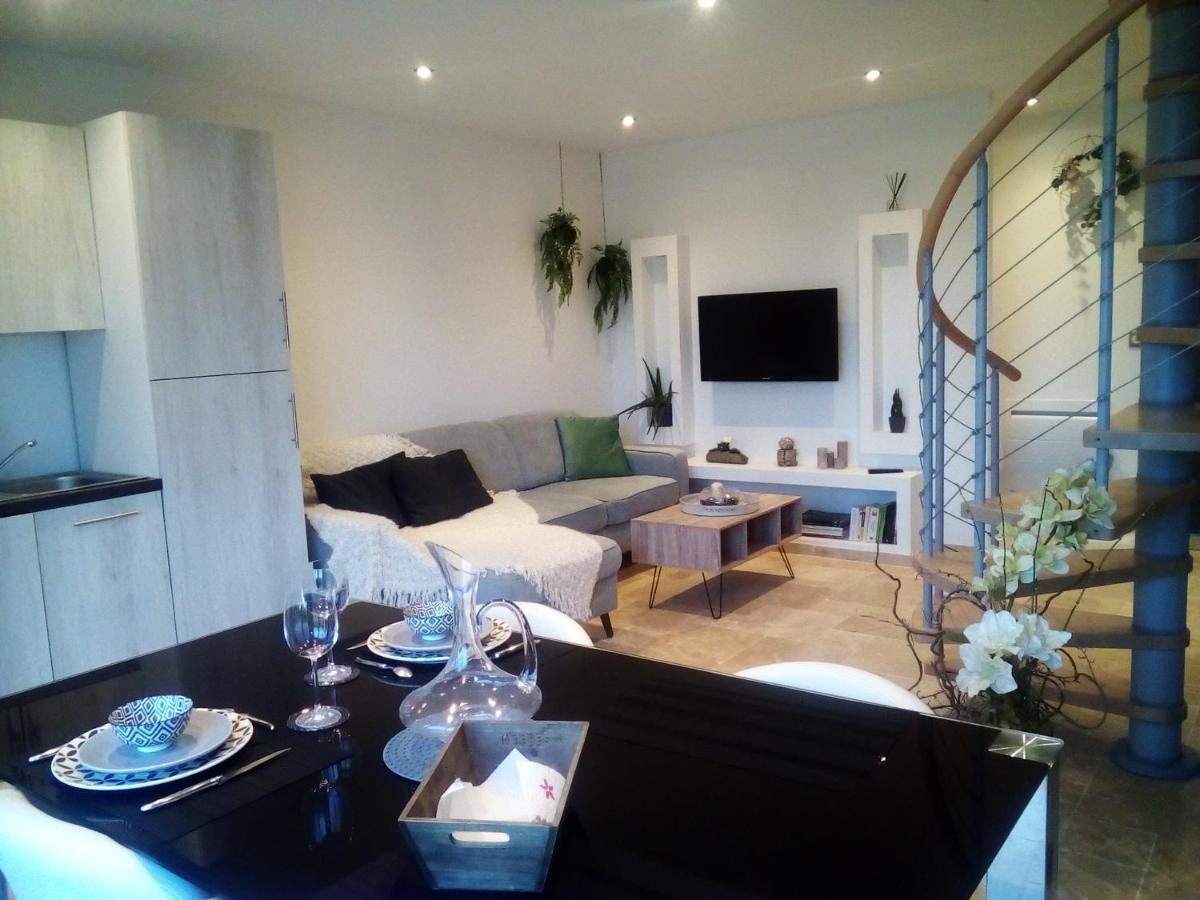 Aparthotel Tuilerie De La Cote 4* Ouzouer-Sur-Trezee Exteriér fotografie