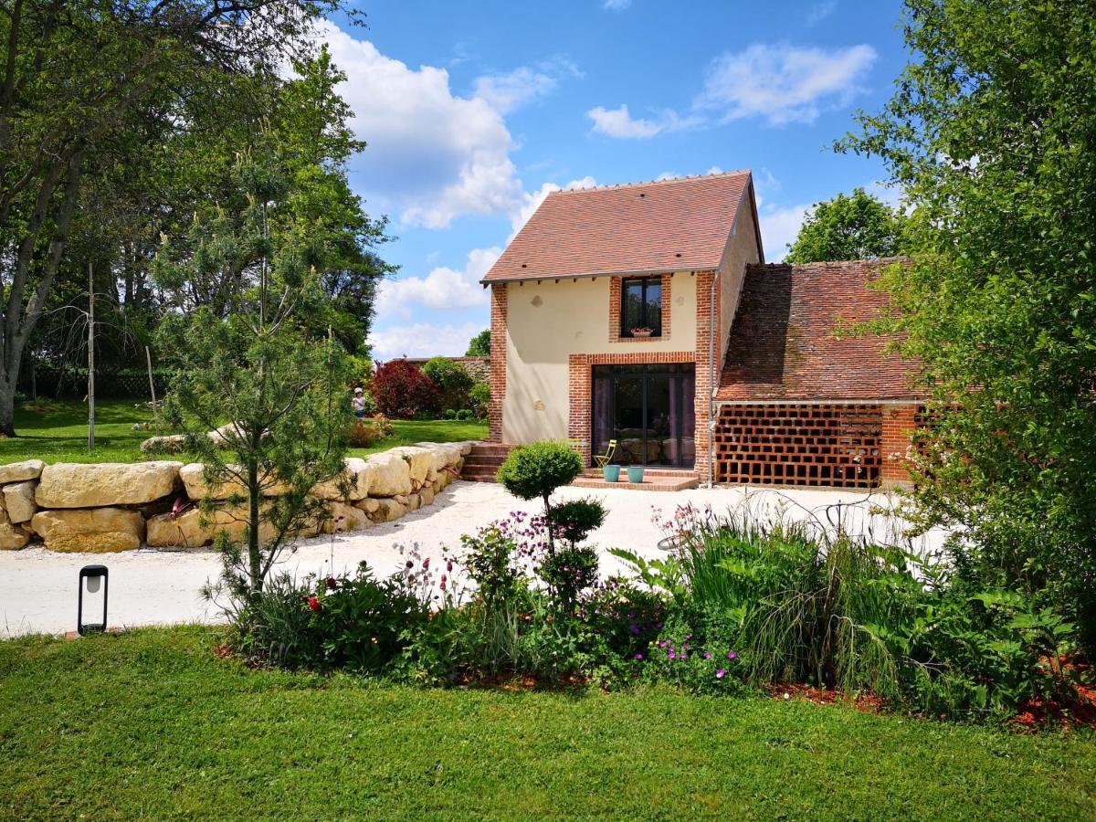 Aparthotel Tuilerie De La Cote 4* Ouzouer-Sur-Trezee Exteriér fotografie