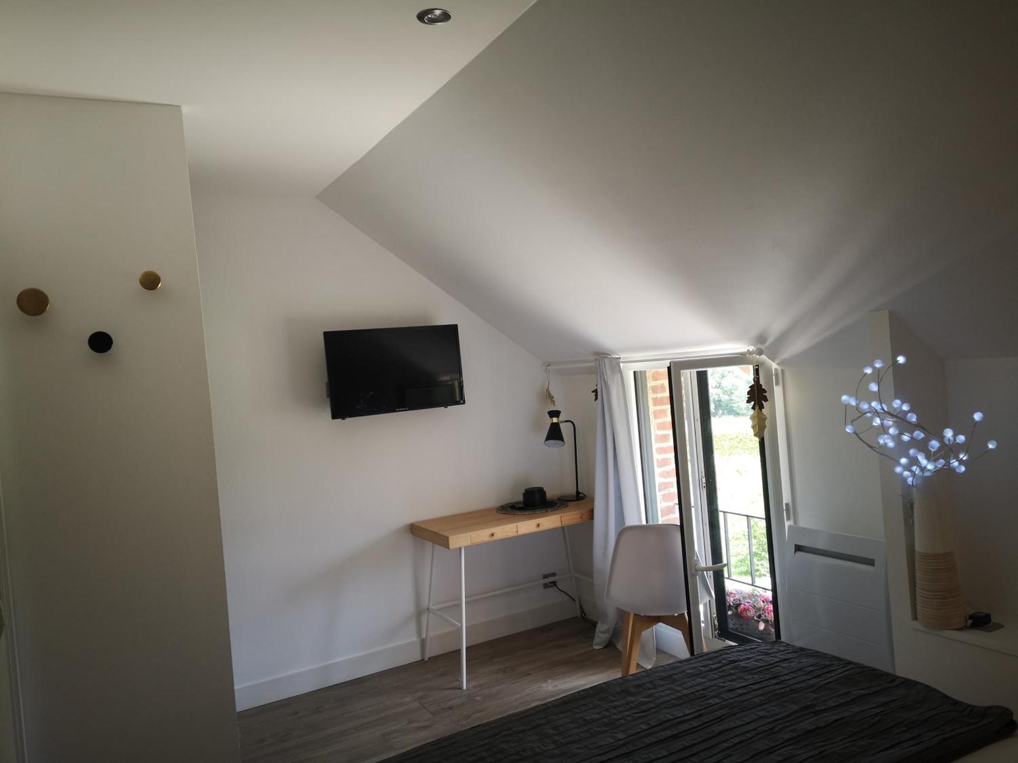 Aparthotel Tuilerie De La Cote 4* Ouzouer-Sur-Trezee Exteriér fotografie